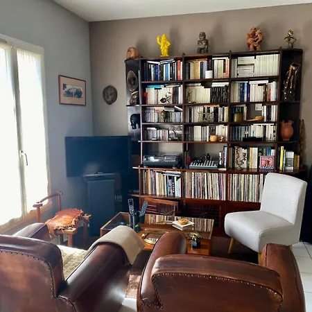 Appartement Guestready - Apt Africain Vintage Pres De La Rochelle